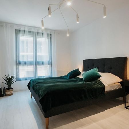 Appartamento Arcade Old Town With Free Parking Cracovia Esterno foto